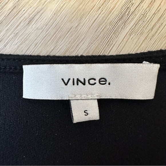 Vince Black Sleeveless Racerback Blouse size S - Picture 3 of 7
